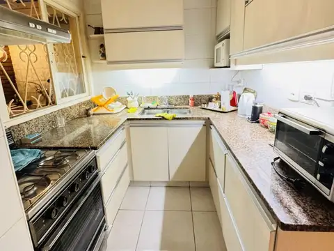 Departamento 5 ambientes con 3 baños