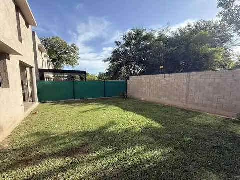 Departamento en Venta en Arguello, USD 180.000