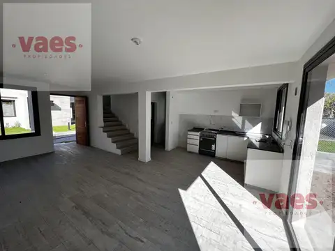 Departamento 4 ambientes con 3 baños