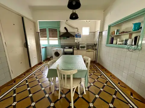 Casa 4 ambientes con 1 baño