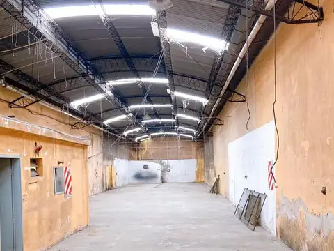 Galpon en Alquiler en San Fernando Vías  /  Centro, $ 3.400.000