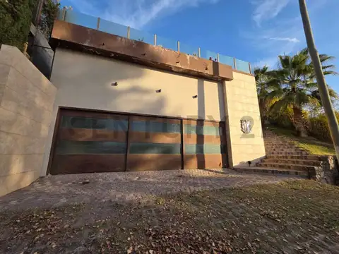 Casa en Venta en Lujan De Cuyo, USD 449.000