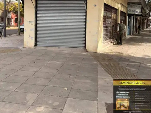 Local comercial en alquiler ubicado en Villa Lugano