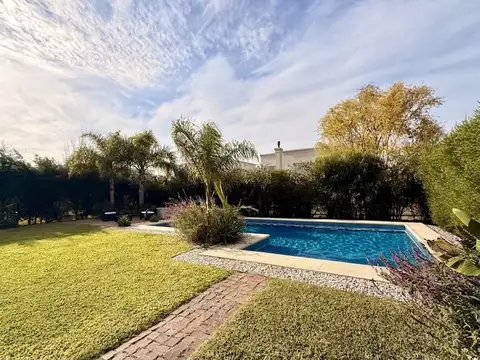 Casa en Venta de 5 dormitorios