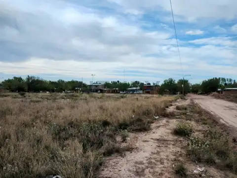 Ceferino Namucura , Piso 0