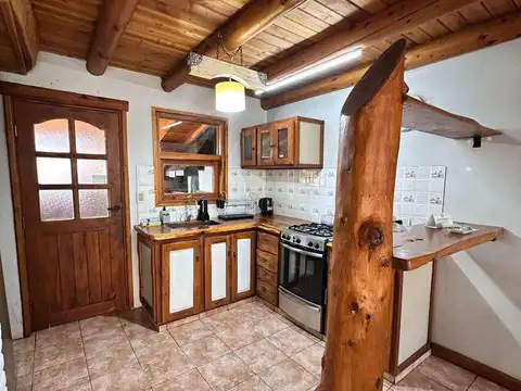 Depto Tipo Casa en Alquiler con 1 cocheras