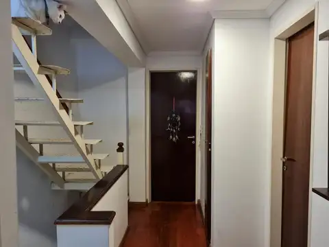 Depto Tipo Casa en Venta en Villa Sarmiento, USD 110.000