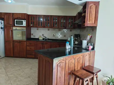 Casa en Venta - 4 Ambientes en Tigre Centro