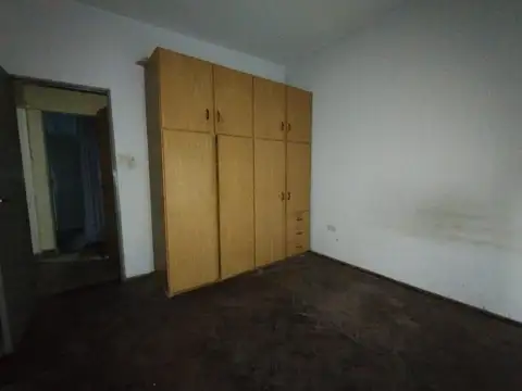 Casa en Alquiler con 1 cochera
