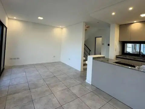 Casa en Alquiler en Fisherton, $ 900.000