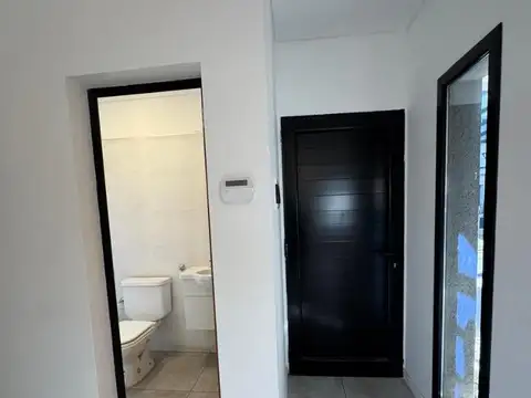 Casa en Alquiler con 1 cochera