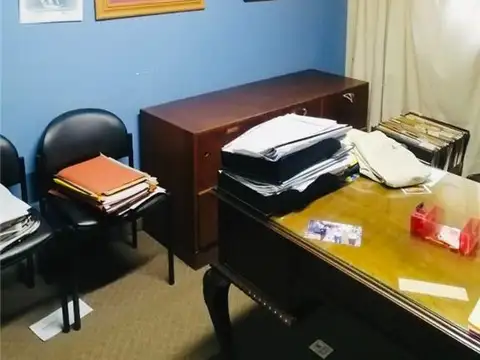 Oficina en Venta 75 años