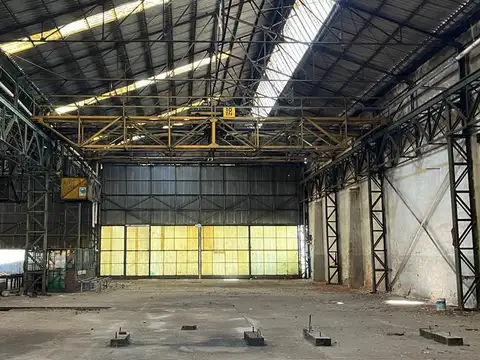 Alquiler Depósito Barracas 1800 mts cub Mixt 3 y 2