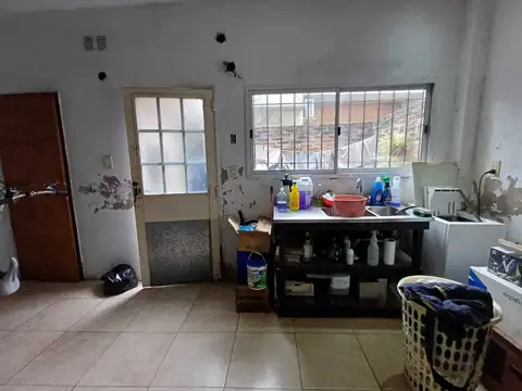 Depto Tipo Casa 4 ambientes con 2 baños