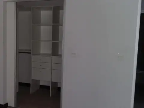 Departamento en Venta en Campana, USD 105.000