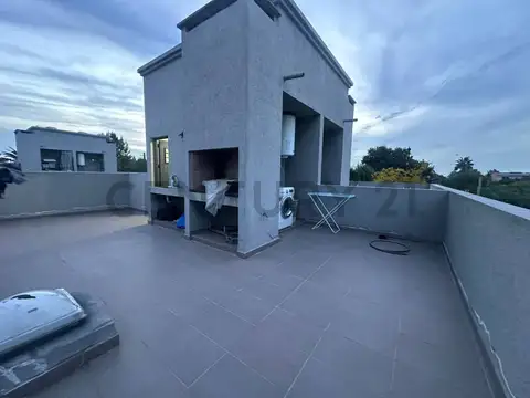 Departamento en Venta en Villa Gobernador Udaondo, USD 95.000