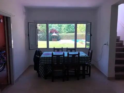 Casa en Venta en Barrio Parque Leloir, USD 310.000