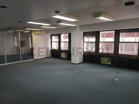 Oficinas en zona financiera Microcentro. 25 de mayo y Avda. Corrientes.