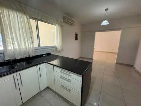 Casa 6 ambientes con 3 baños