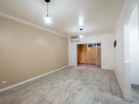 VIRASORO AL 2300 - 29 M2 TODO A NUEVO PATIO CHICO