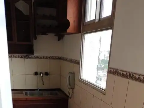 Departamento en Alquiler en Haedo, $ 390.000