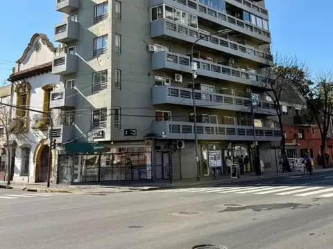 Avenida Juan De Garay 1400, Piso 1