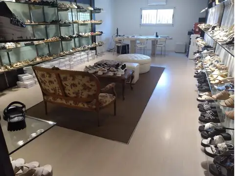 Galpon en Venta en Ciudadela, USD 350.000