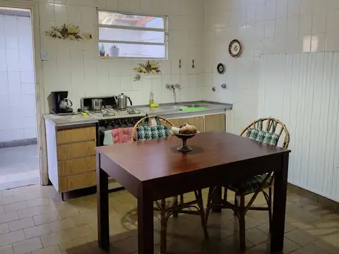 Depto Tipo Casa en Alquiler 56 años