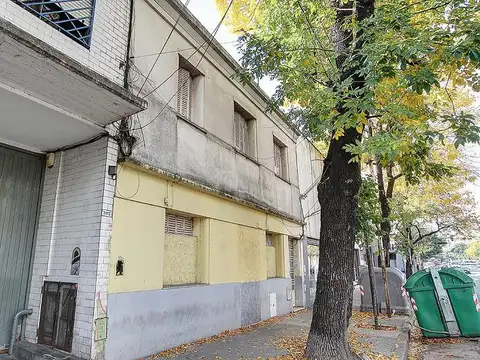 Av Juan Bautista Alberdi al 3100