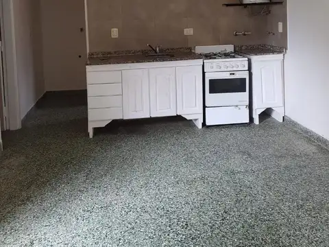 Becar: 2  PH en planta baja