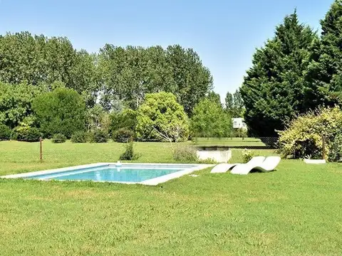 Casa en Alquiler en Ayres De Pilar, USD 2.800