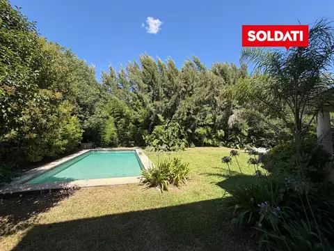 Casa en Venta con 1 cochera
