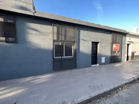 Casa en Venta a metros de Av. Vélez Sarsfield