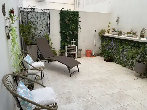 VILLA DEL PARQUE 4 AMBIENTES PATIO COCHERA BALCON