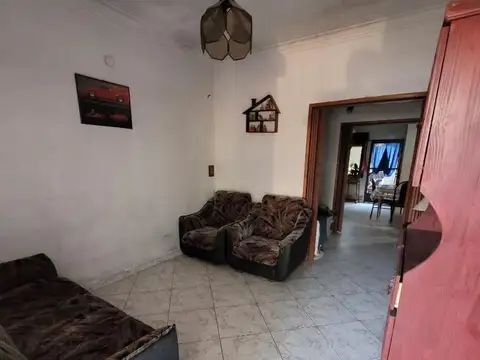 Casa en Venta en Moron Sur, USD 71.000