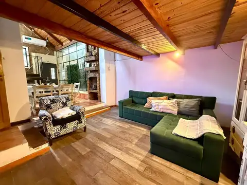 VENTA - PH DE 2 DORMITORIOS - CENTRO