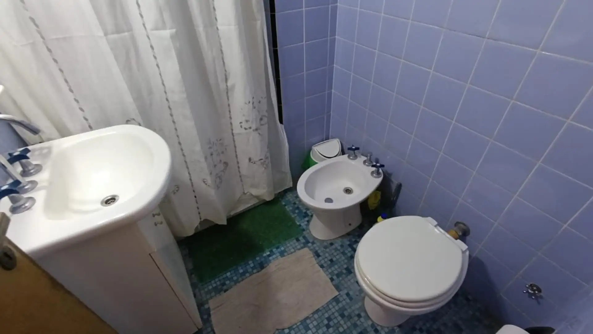 Departamento dos ambientes en alquiler permanente