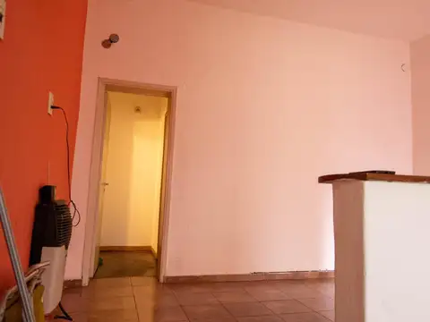 Depto Tipo Casa en Venta 40 años