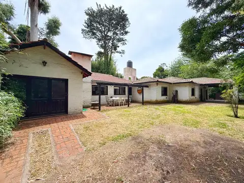 Los Huarpes e/ Yanquetruz y Las Margaritas