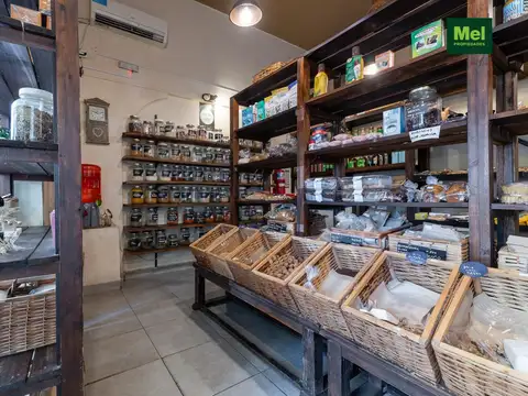 Local en Venta 40 años