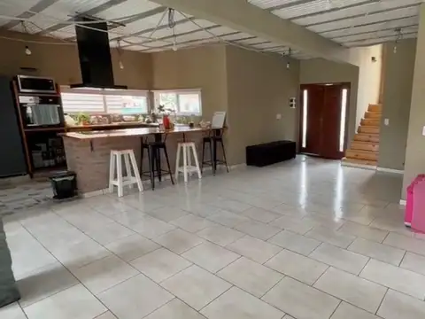 Casa en Venta en Mariano Acosta, USD 84.900