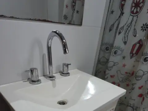 Departamento en Venta con 32 cochera