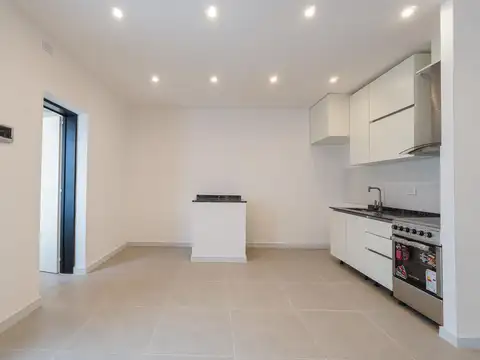 Depto Tipo Casa en Venta en Velez Sarsfield, USD 134.900