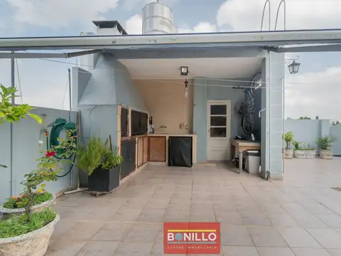 Depto Tipo Casa en Venta de 3 ambientes