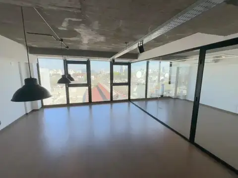 Venta oficina amplia con cochera Palermo Hollywood
