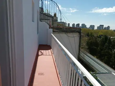 Departamento a mts de Maipú y estacion Mitre-