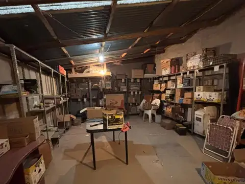 Casa 3 ambientes con 30 baños