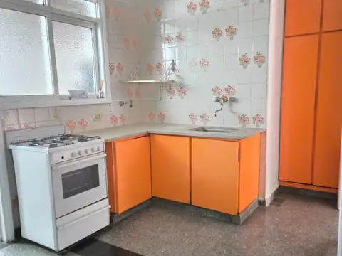 Departamento en Alquiler en Belgrano C, $ 1.450.000