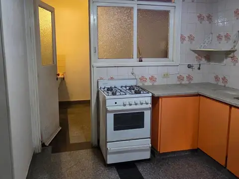 Departamento 4 ambientes con 2 baños