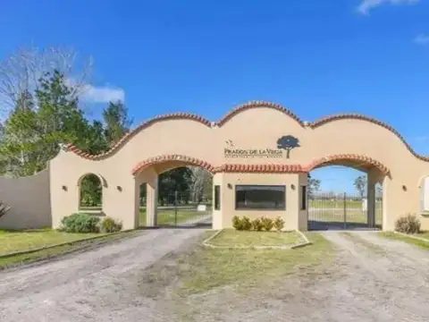 Terreno en venta - 940Mts2 - Abasto - PRADOS DE LA VEGA